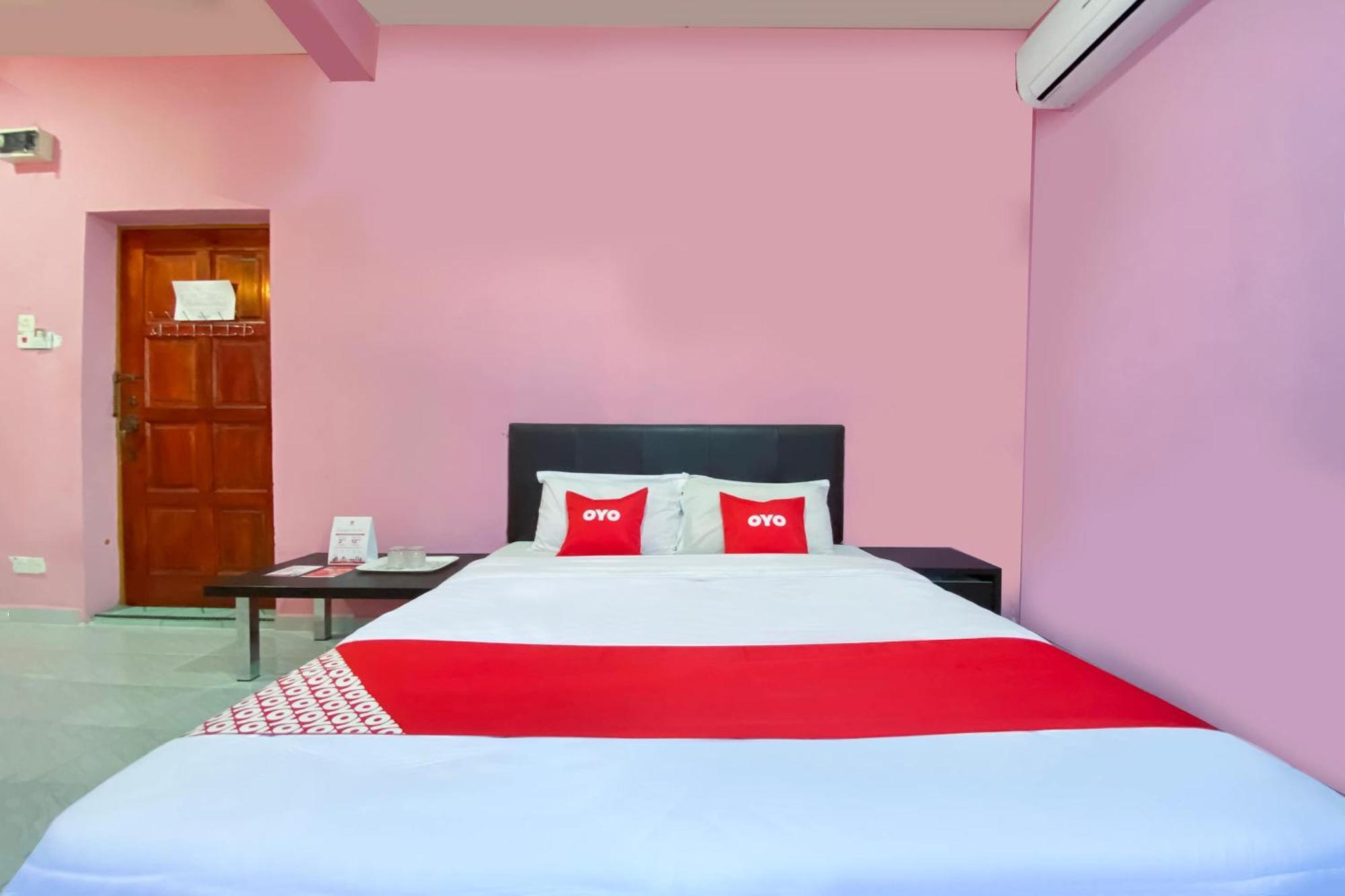 Coop Hotel Kangar Exterior foto